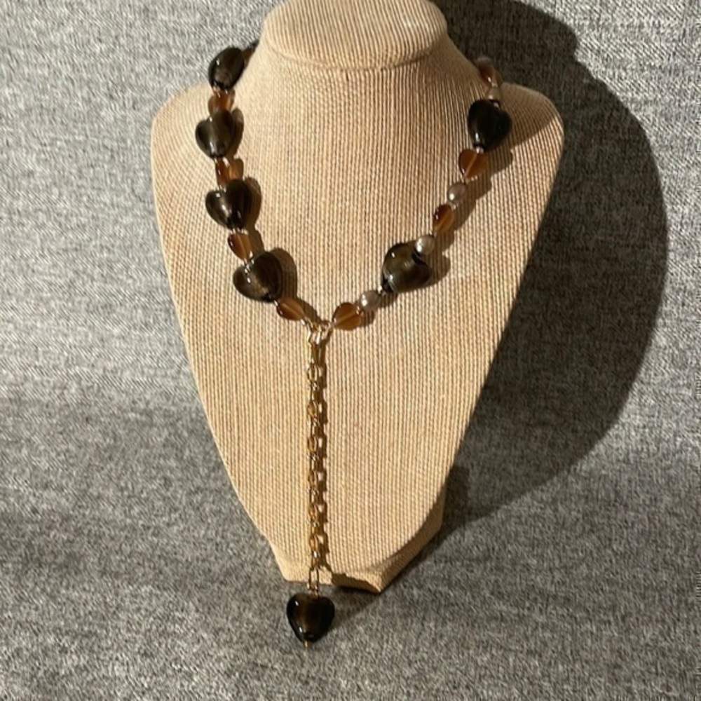 Anthropologie Mod Heart Lariat Necklace. NWT